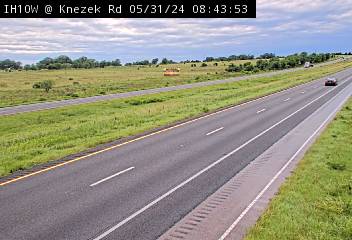 IH-10 at Knezek Rd East of Flatonia, FACING Unknown